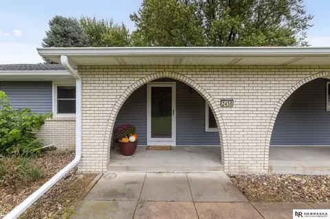 2450 N Ridge Rd, Fremont, NE 68025