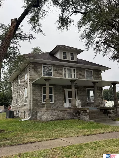 605 4th St, Silver Creek, NE 68663