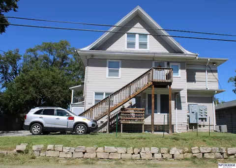 4529 Holdrege St, Lincoln, NE 68503