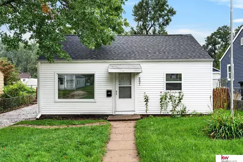 6631 Franklin St, Omaha, NE 68104