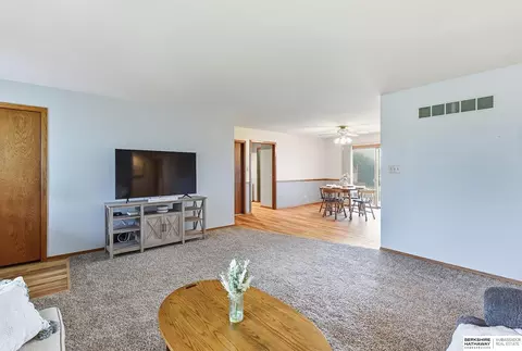 Living - 725 Lisa Ln, Lyons, NE 68038 photo 4 of 4