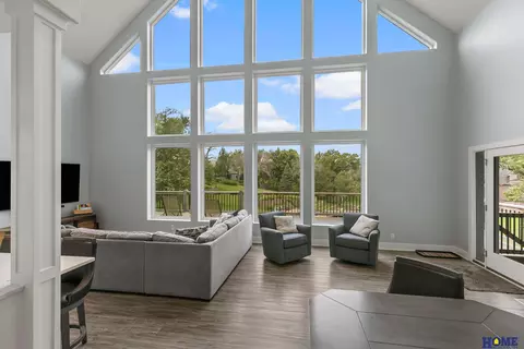 2607 Cedar Ct, Plattsmouth, NE 68048