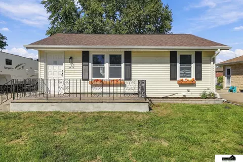 5410 Fremont St, Lincoln, NE 68504