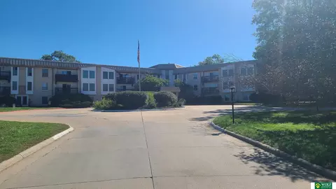 4000 S 56th St #118B, Lincoln, NE 68506
