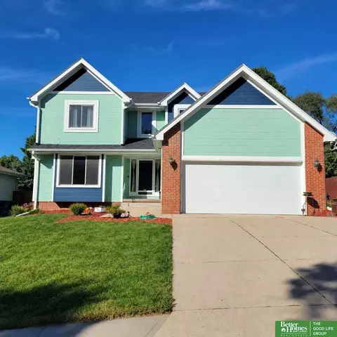 7424 Girard St, Omaha, NE 68122