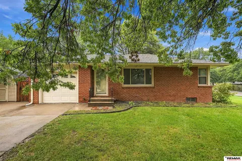 3101 N 66th St, Lincoln, NE 68507