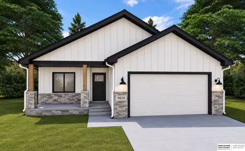 9614 N 167 St, Bennington, NE 68007