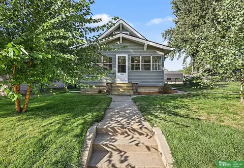 3006 Vinton St, Omaha, NE 68105