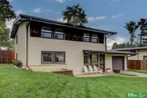 4622 N 82nd St, Omaha, NE 68134