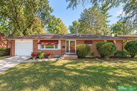 332 S 50th St, Lincoln, NE 68510