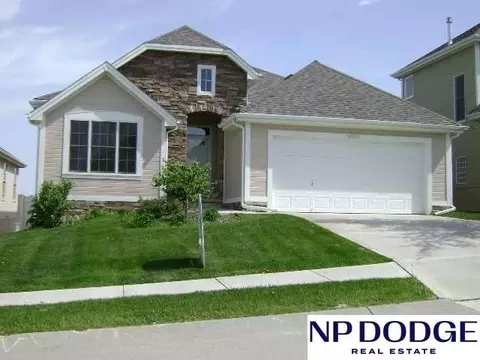 14721 Laurel Plz, Omaha, NE 68116