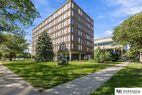 1130 H St #510, Lincoln, NE 68508