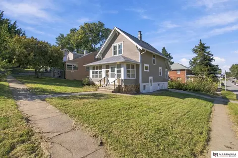 4802 Webster St, Omaha, NE 68132