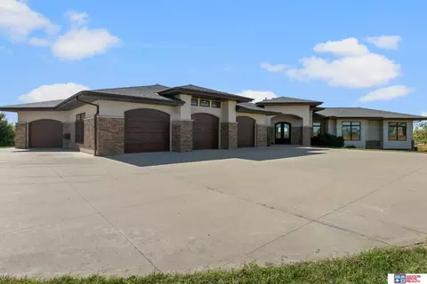 Exterior - 17701 Prairie Vista Dr, Roca, NE 68430 photo 5 of 9