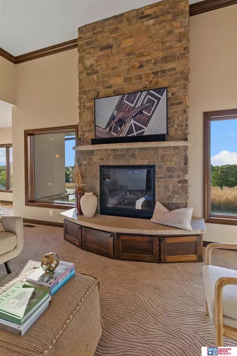 Living - 17701 Prairie Vista Dr, Roca, NE 68430 photo 3 of 6