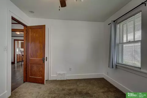 Bedroom - 4243 Patrick Ave, Omaha, NE 68111 photo 2 of 4