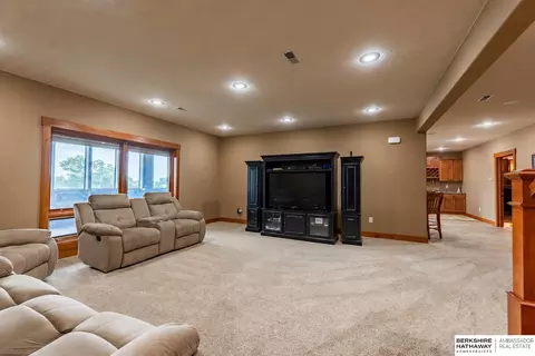 Living - 1214 County B Rd, Scribner, NE 68057 photo 3 of 4