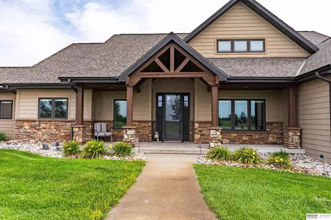 Exterior - 1214 County B Rd, Scribner, NE 68057 photo 6 of 18