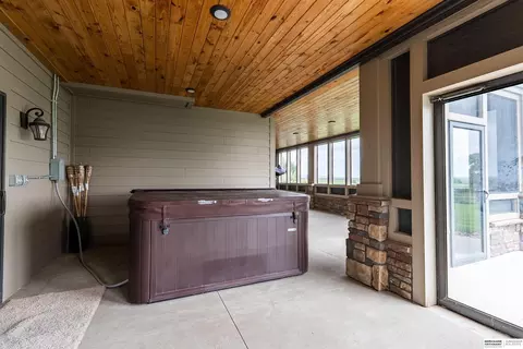 Exterior - 1214 County B Rd, Scribner, NE 68057 photo 9 of 18