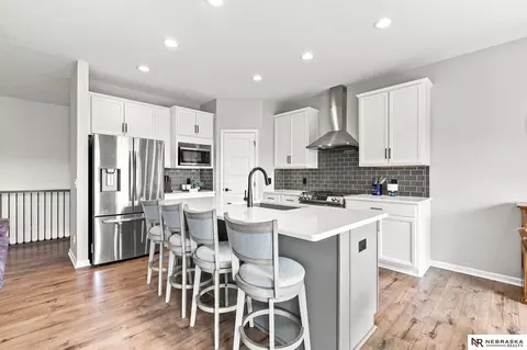 Kitchen - 8014 N 167th Ave, Bennington, NE 68007 photo 4 of 5