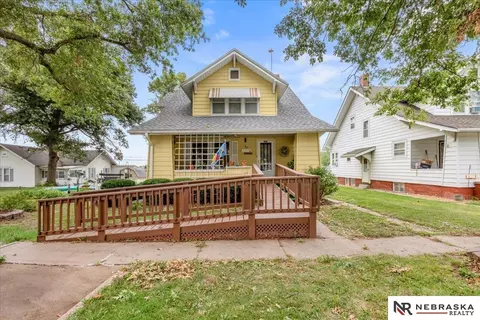 914 15th St, Auburn, NE 68305