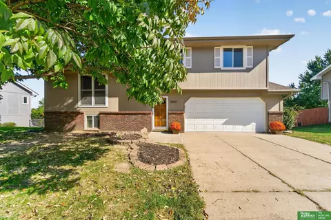 5505 N 129th St, Omaha, NE 68164