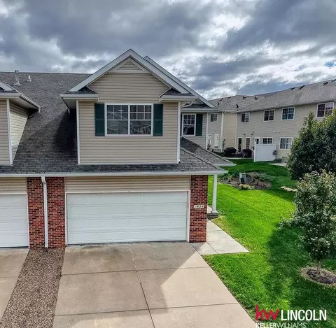 1924 Sawyer St, Lincoln, NE 68505