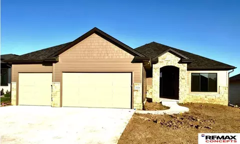 2126 Milrose Branch Rd, Lincoln, NE 68520