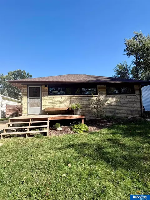 3338 N 60th St, Lincoln, NE 68507