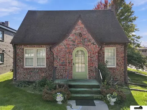 4603 Calvert St, Lincoln, NE 68506