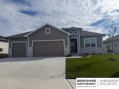 11711 S 119th St, Papillion, NE 68046