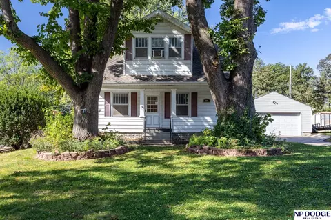 1607 N 58th St, Lincoln, NE 68505