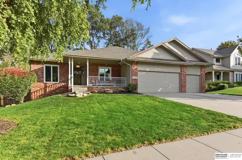 17718 Frances St, Omaha, NE 68130