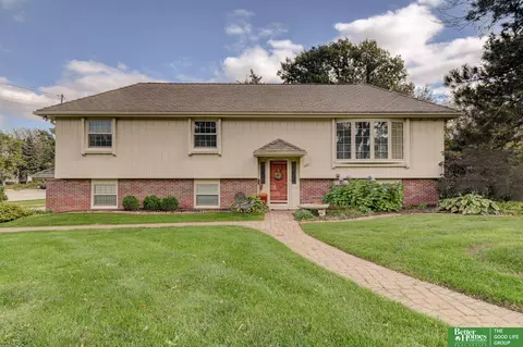 3303 S 116 St, Omaha, NE 68144