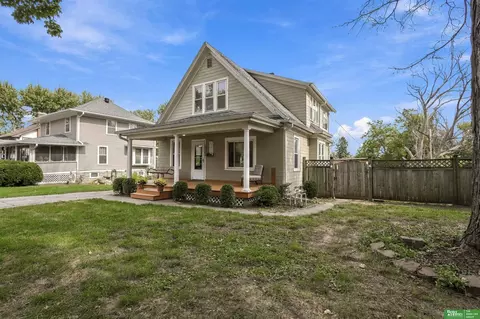 3123 N 58 St, Omaha, NE 68104
