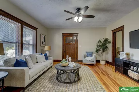1510 Mcpherson Ave, Council Bluffs, IA 51503