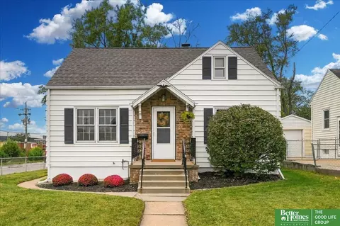 2152 S 62nd St, Omaha, NE 68106