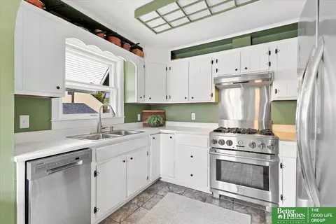 Kitchen - 2152 S 62nd St, Omaha, NE 68106 photo 2 of 5