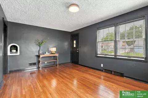 Living - 2152 S 62nd St, Omaha, NE 68106 photo 2 of 2