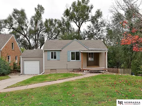 3332 N 205th St, Elkhorn, NE 68022