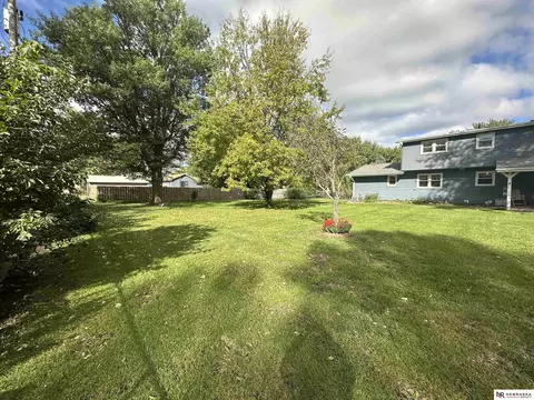 206 Elm St, Cedar Bluffs, NE 68015 photo 4