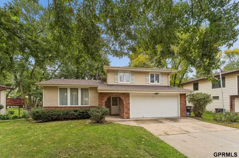 2416 N 98th Ave, Omaha, NE 68134