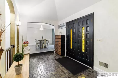 Entry Way - 724 Eldorado Dr, Omaha, NE 68154 photo 1 of 2