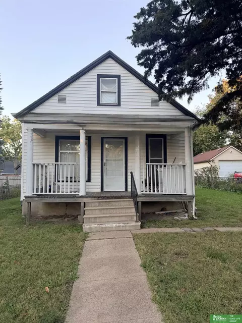 820 Rose St, Lincoln, NE 68502