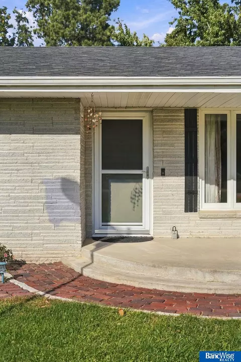 Exterior - 330 E 1st St, Cortland, NE 68331 photo 5 of 17