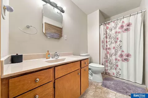 Bath - 330 E 1st St, Cortland, NE 68331 photo 1 of 5