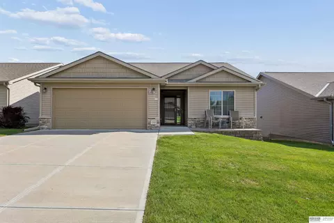 2705 N 202nd Ave, Elkhorn, NE 68022