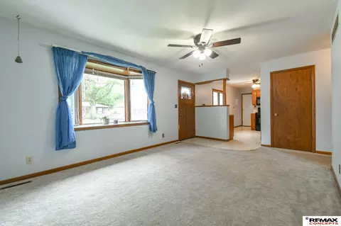 Living - 1610 N 18th St, Beatrice, NE 68310 photo 1 of 4
