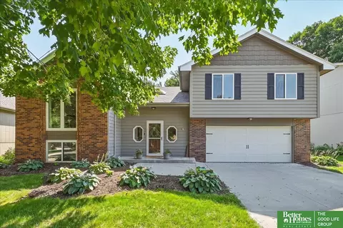 15423 Hamilton St, Omaha, NE 68154