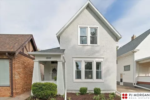 3207 S 32 Ave, Omaha, NE 68105
